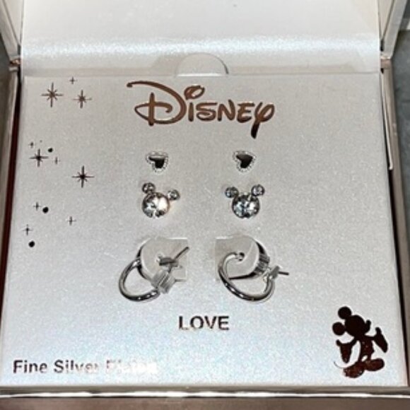 NIB Disney °O° Mickey Mouse LA Rocks 'LOVE' Crystal Silver Earring Trio Set - Picture 1 of 8